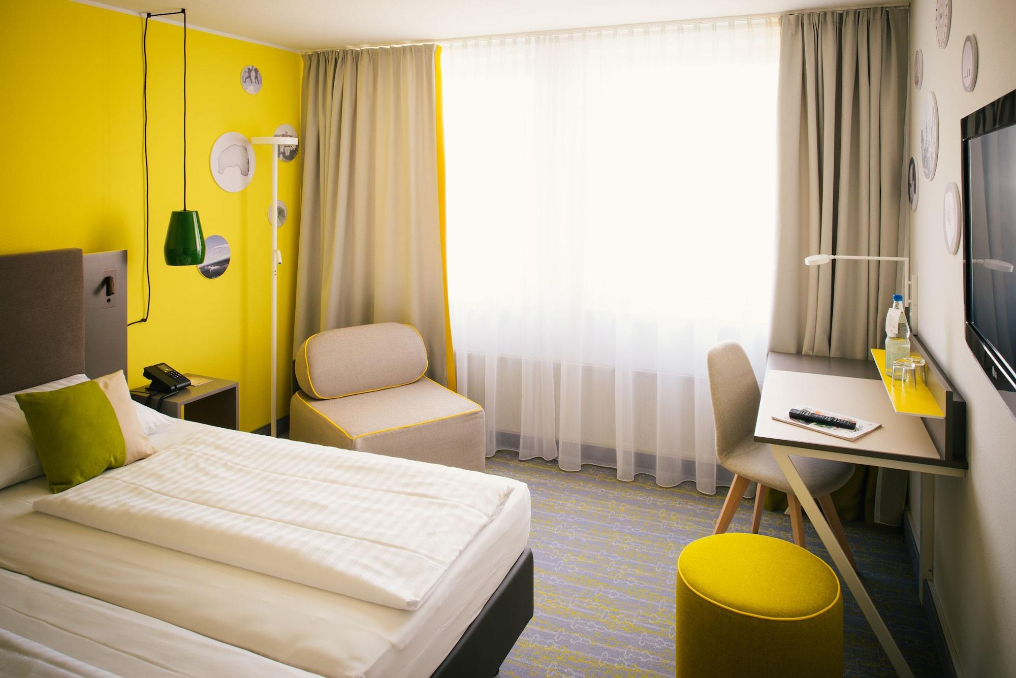 Vienna House Easy By Wyndham Coburg Hotell Exteriör bild